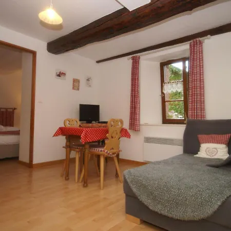 A Studio Apartment In Wine Grower'S House Riquewihr Esterno foto